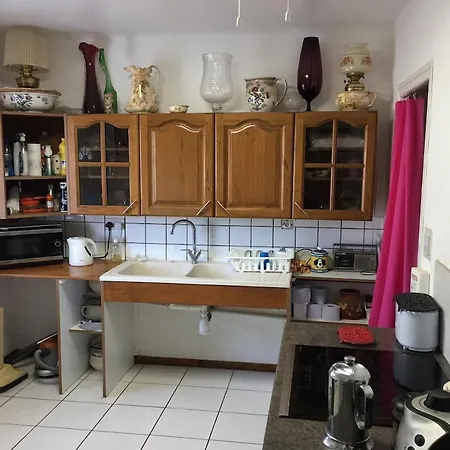 Brise Fraiche De La Montagne-piscine Et Jacuzzi-appartement Au Rez-de-chaussee * Le Poujol-sur-Orb